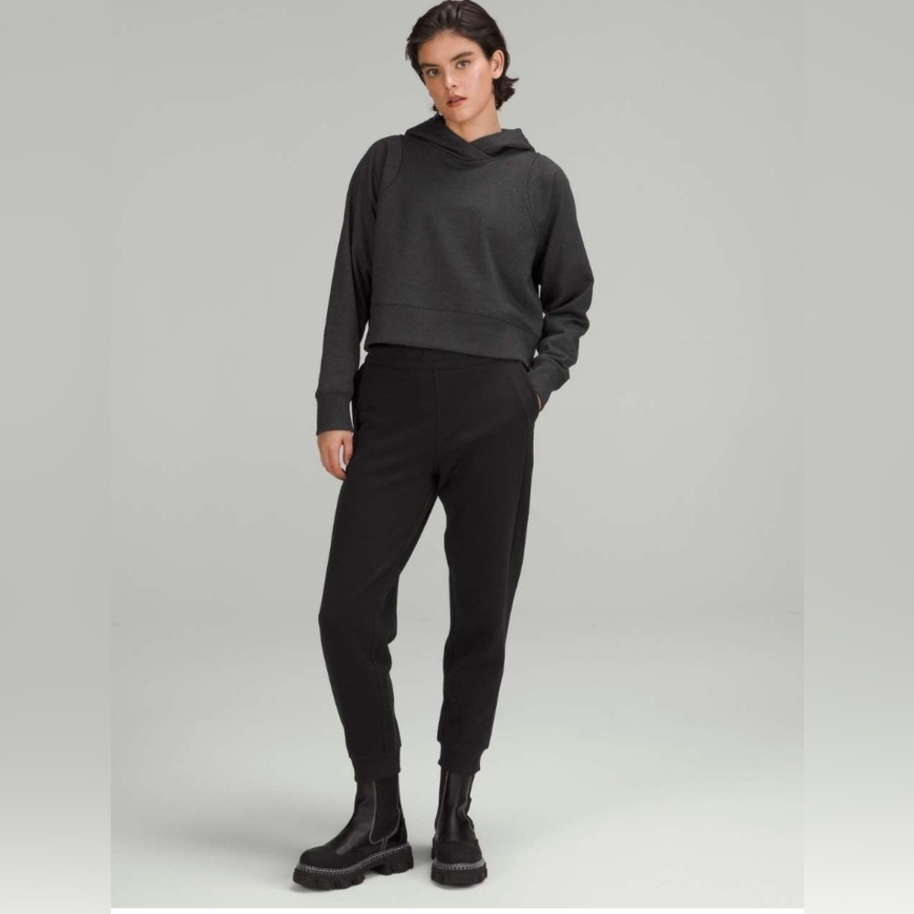 Lululemon Loungeful Cropped Hoodie *Spark, Size 14
